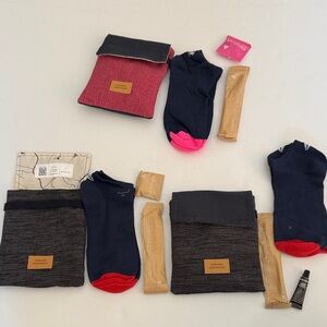 Travel bag, socks, toothbrush bundle if 3 Delta